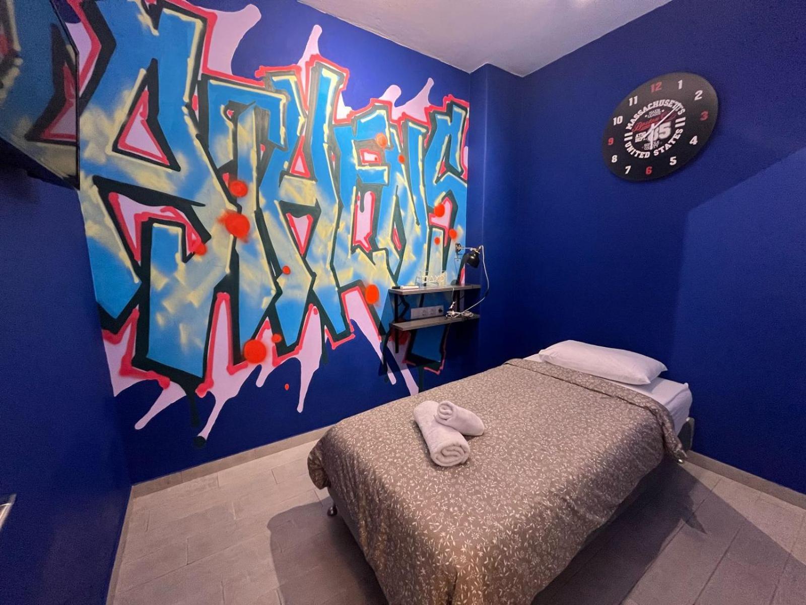 Ferienwohnung Cyber Loft - Futuristic Athens Vipgreece Exterior foto